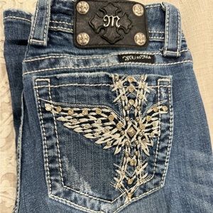 Women’s miss me, straight leg boot cut